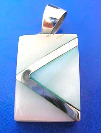  sterling silver 925 thailand made pendant with triangle line sectioned, blue seashell inlaid